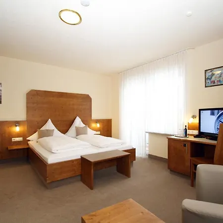 Hotel-restaurant Bonimeier 3*