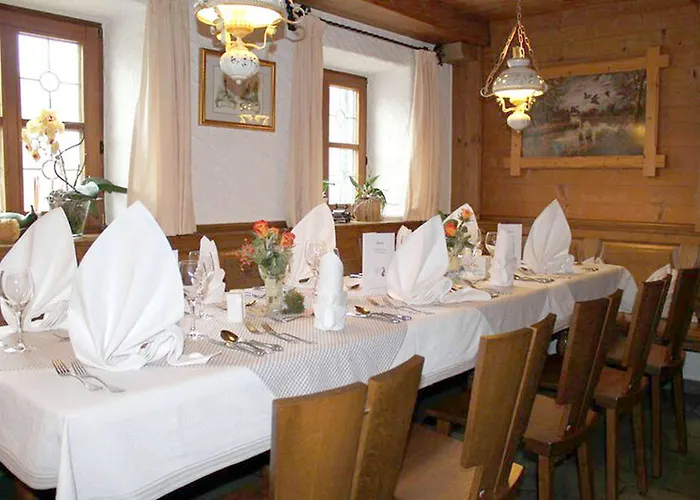 ホテル Hotel-restaurant Bonimeier 3*