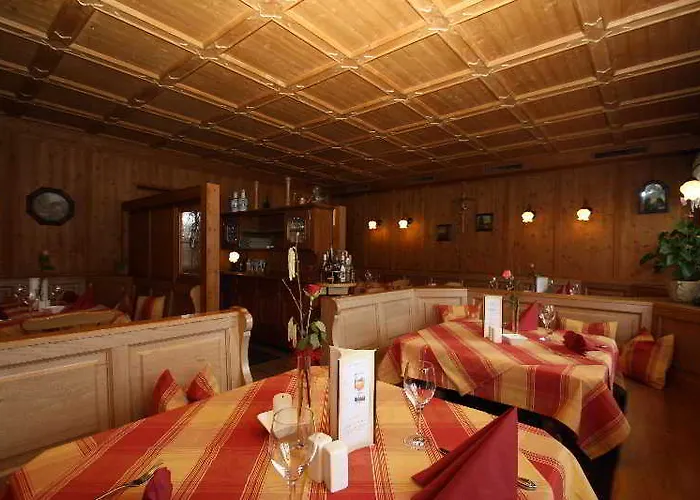 ホテル Hotel-restaurant Bonimeier