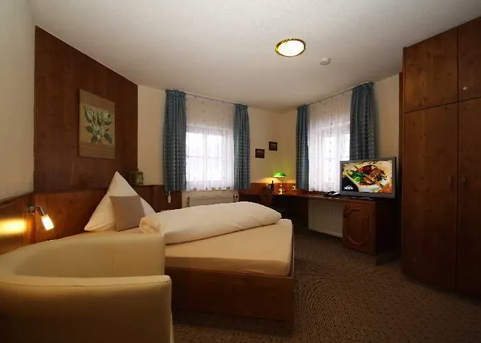 Hotel-restaurant Bonimeier ホテル Niedergottsau