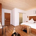 Hotel Hotel-restaurant Bonimeier 3*