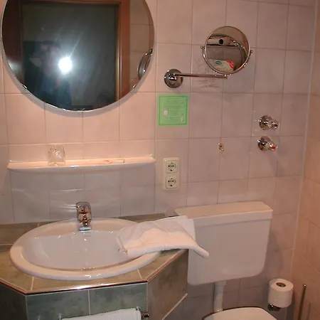 Hotel-restaurant Bonimeier 3*