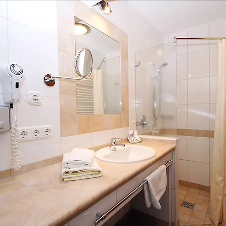 Hotel-restaurant Bonimeier 3* Niedergottsau
