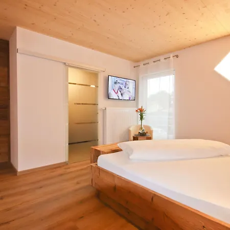 Otel Hotel-restaurant Bonimeier 3*
