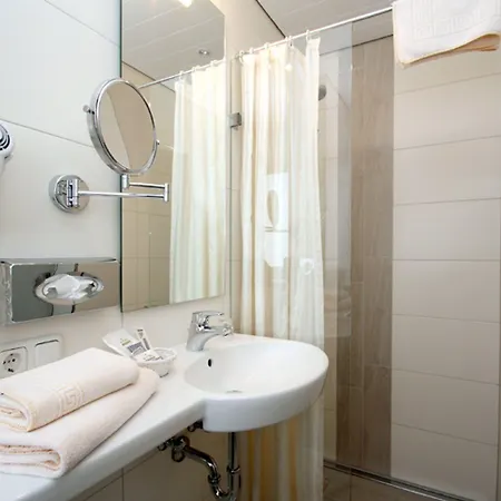 Hotel-restaurant Bonimeier Szálloda Niedergottsau