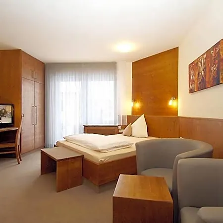 מלון Hotel-restaurant Bonimeier Niedergottsau