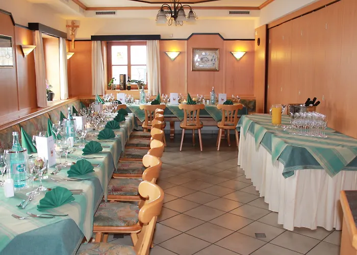 ホテル Hotel-restaurant Bonimeier 3*
