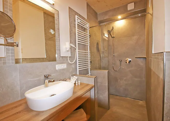 Hotel-restaurant Bonimeier 3* Niedergottsau
